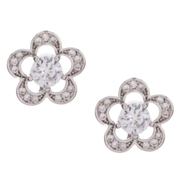 KATE SPADE • Silver Stencil Scallops Crystal Earrings - Picture 1 of 5